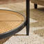 Table basse noire en rotin