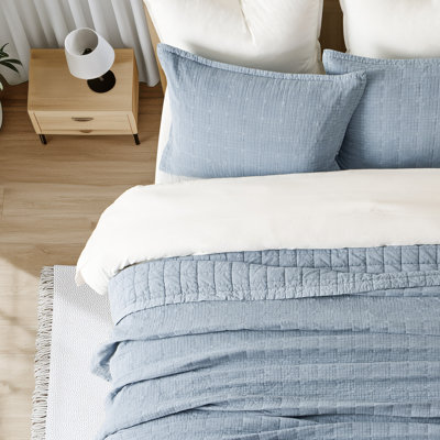 Stonewashed Crinkle Cotton Box Stitch Quilt Set