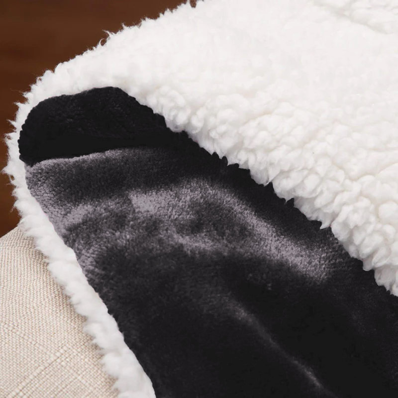 Super Soft Sherpa Fleece Blanket – Reversible Cozy Throw 240 GSM, Black, 150cm x 130cm
