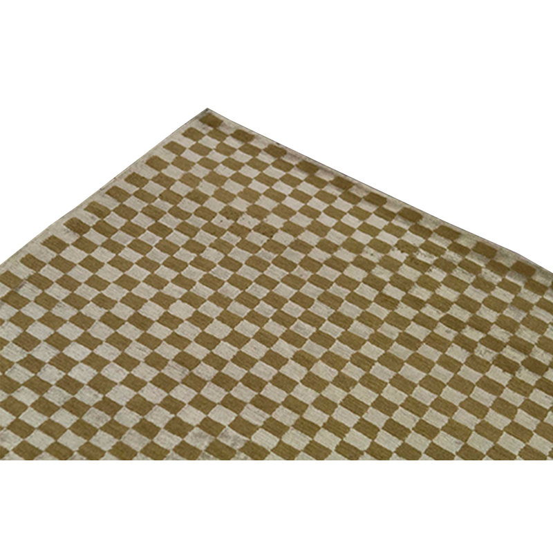 Hand-Knotted High-Quality Gold and Gray Area Rug