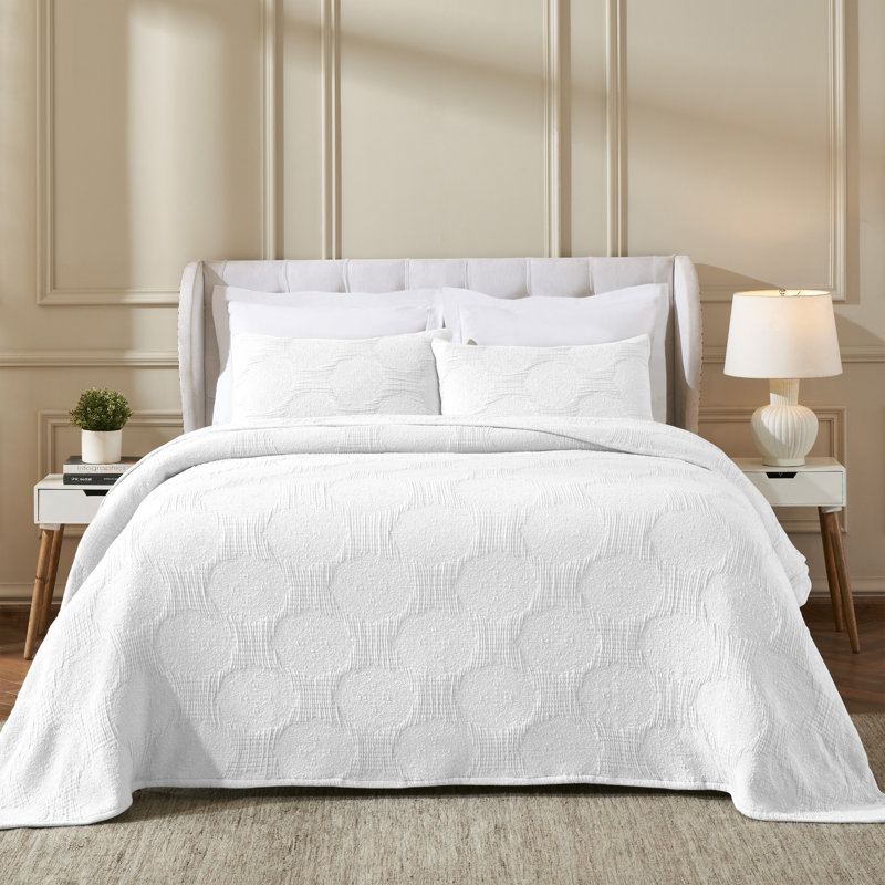 Superior Tanta Cotton Blend Medium Weight Textured Modern Geometric Pattern Coverlet, White, Queen Coverlet