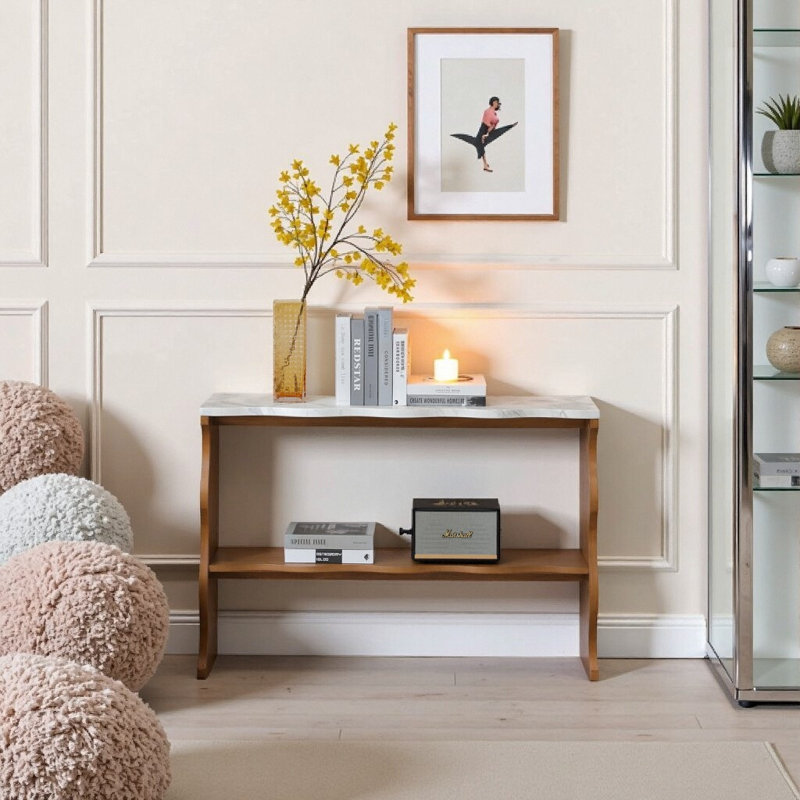 Console contemporaine noyer brun avec dessus en marbre blanc et canapé d'entrée, Noyer brun