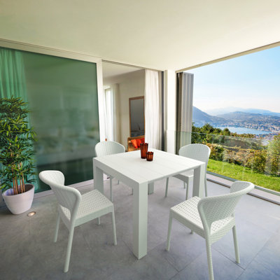 Extendable 4-Person Patio Dining Set