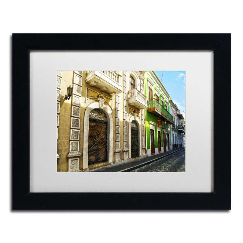 « old san juan 8 », reproduction de photo encadrée, H 11 po x l 14 po x P 0,5 po, Blanc