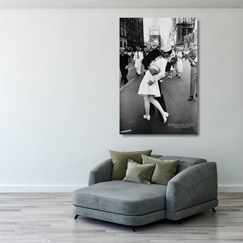 Kissing on VJ Day, 40" H x 27" W