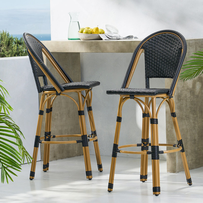 Tabourets de bar 4 pieds en aluminium noir avec repose-pieds