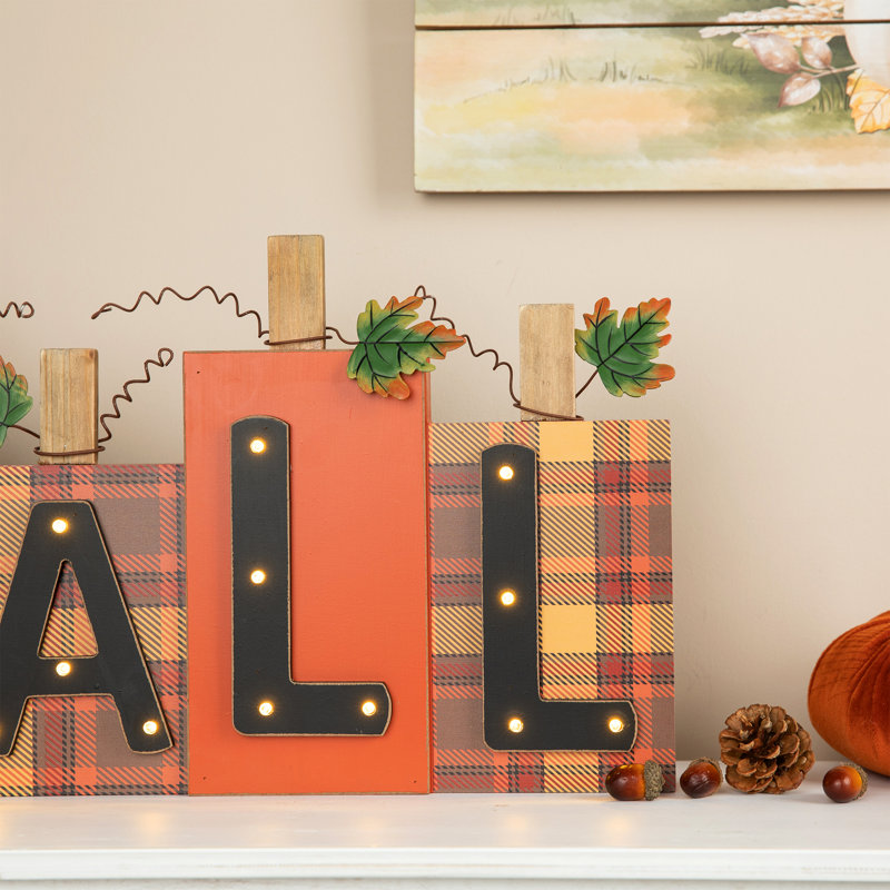 Wooden Pumpkins Lighted Table Decor