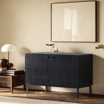 Buffet léger de style rétro luxueux