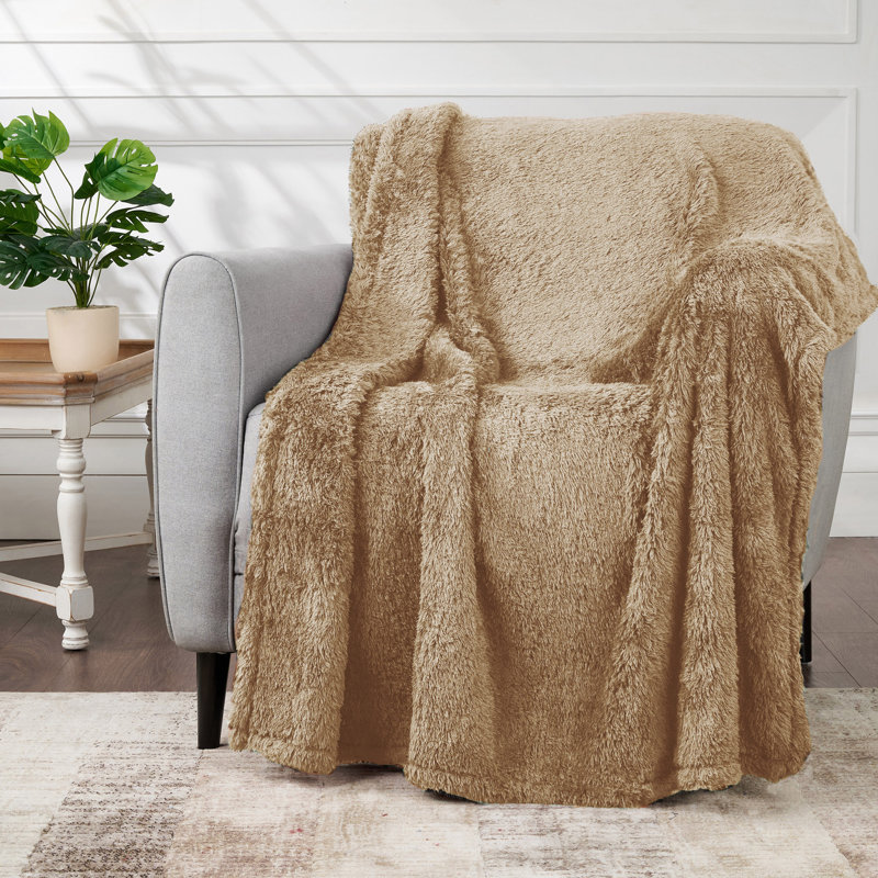 Jeté en sherpa CBCHome Cozy Chenille, Brun pâle, Grand lit