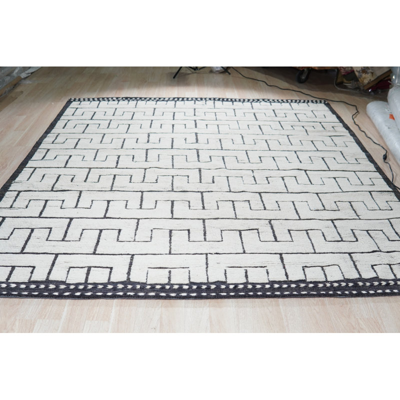 Para Opulent Ivory Hand Knotted Wool Moroccan Berber 8' x 10' Area Rug