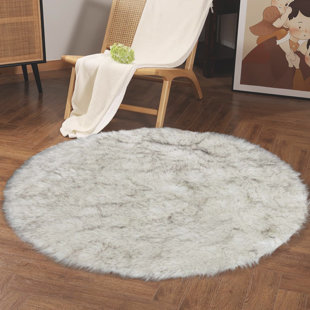 Tapis rond en fausse peau de mouton blanc / gris