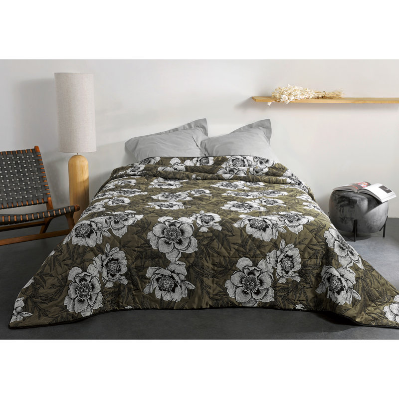Demarquis Waffle Throw Blanket, Green/Black/White