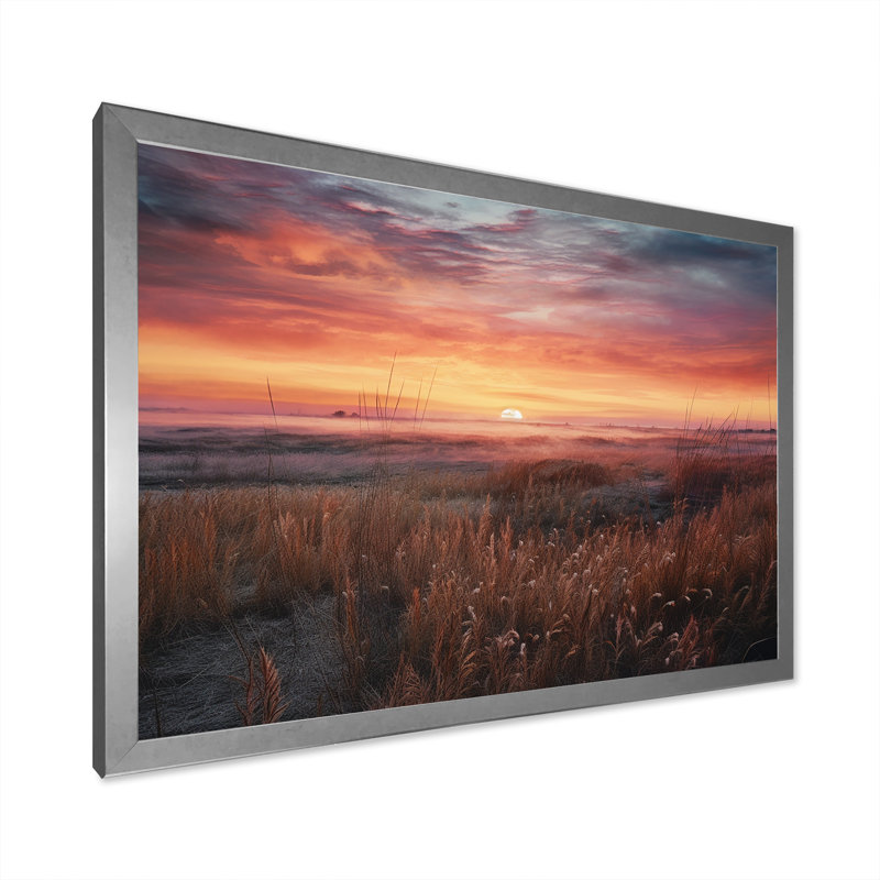 Prairies tranquilles au lever du soleil I, H 16 po x l 32 po x P 1 po, Cadre simple argenté