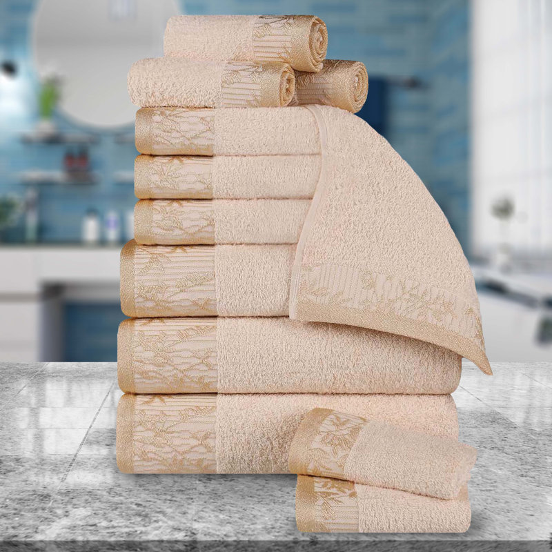 Ensemble de serviettes de bain en coton de poids moyen à bordure florale en jacquard pour la salle de bain Carinna, Ivoire
