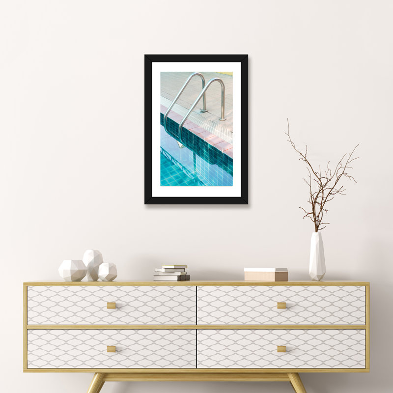 « rétro piscine piscine »-impression photo, H 24 po x l 16 po x P 1 po, Papier avec cadre noir