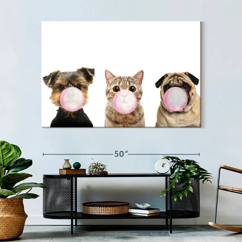 «Funny Animal», reproduction sur toile, H 34 po x l 51 po x P 1,25 po