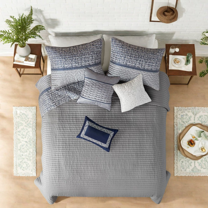 Ensembles de literie luxueux bleu marine, courtepointe jacquard, style transitionnel