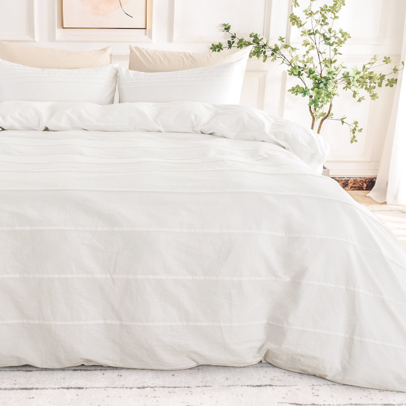 NEXHOME PRO 100% Organic Cotton Duvet Cover King Size, Linen Like Pleated Textured White Duvet Cover Set, 3pc Bedding Set with Zipper Closure, Soft, Lightweight and Breathable,104"x90", No Comforter