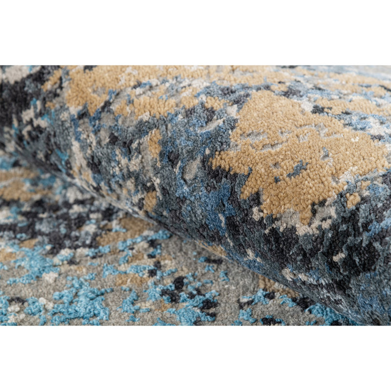 Handmade Silk and Wool Abstract Area Rug