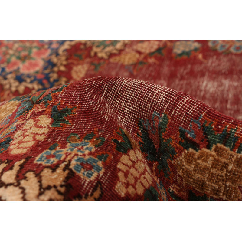 Tapis rouge Antalya 7 pi 8 po x 11 pi 1 po