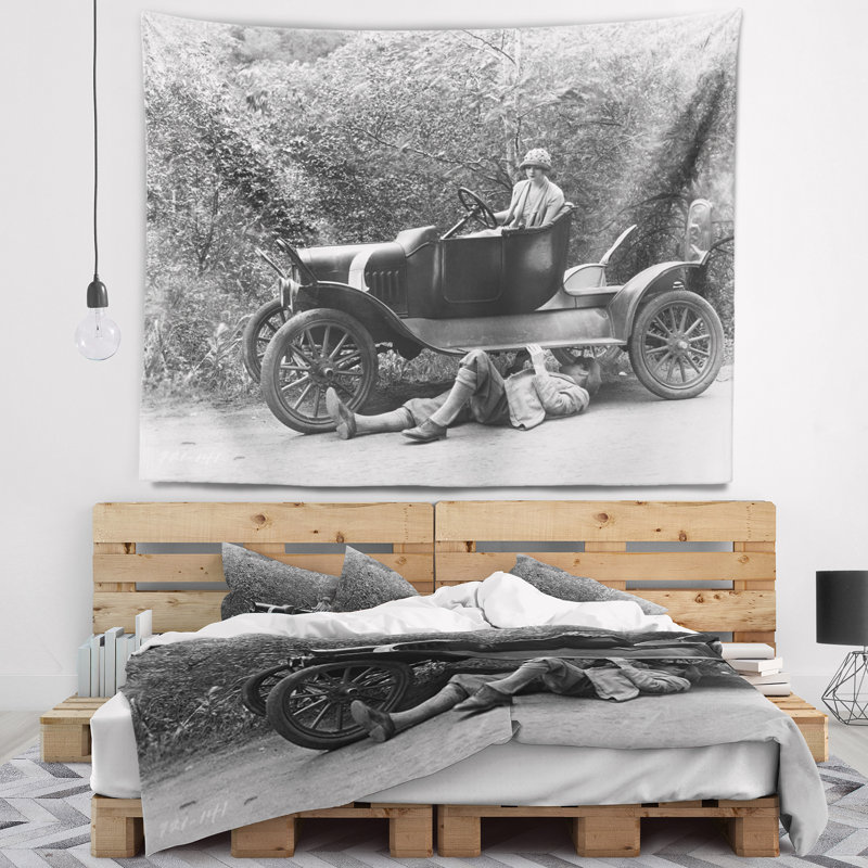 Photographie, tapisserie de réparation de voiture rétro, H 32 po x l 39 po