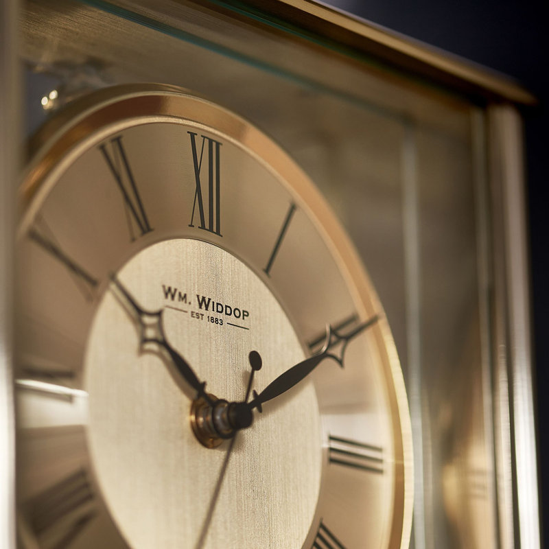 Anyea Metal Wall Clock