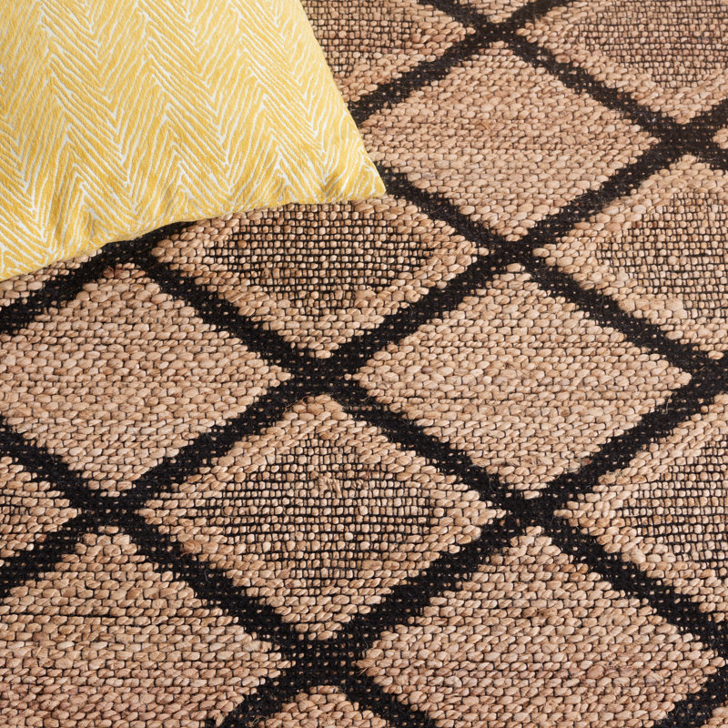 Coutu Natural Fiber Handloomed Jute Cotton Geometric Rug in Natural/Black, Rectangle 5' x 8'