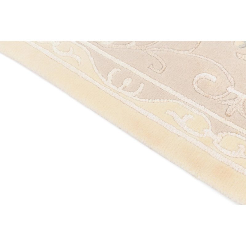 Howard Beige Rug