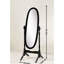 Miroir traditionnel-135364687