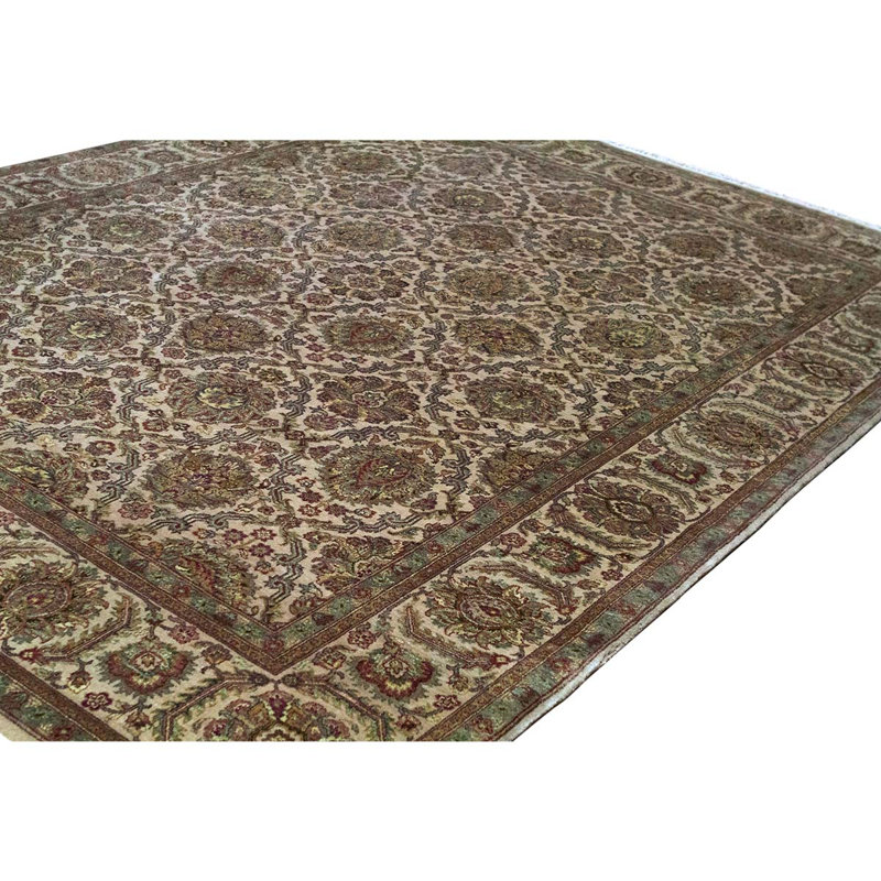 Tapis brun / beige / vert noué à la main