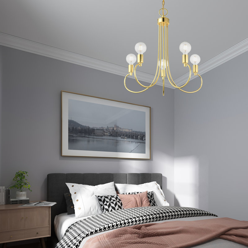 Lustre classique à 7 lumières de style bougie Hitterdal, Polished Brass, 5 lumières
