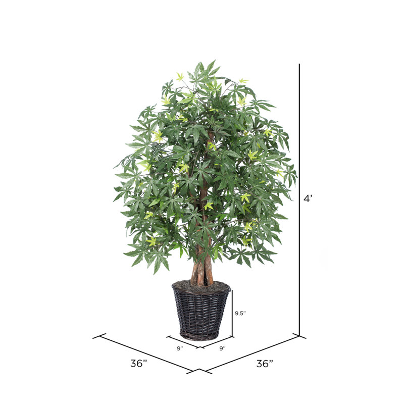 Érable artificiel 48 po dans un panier