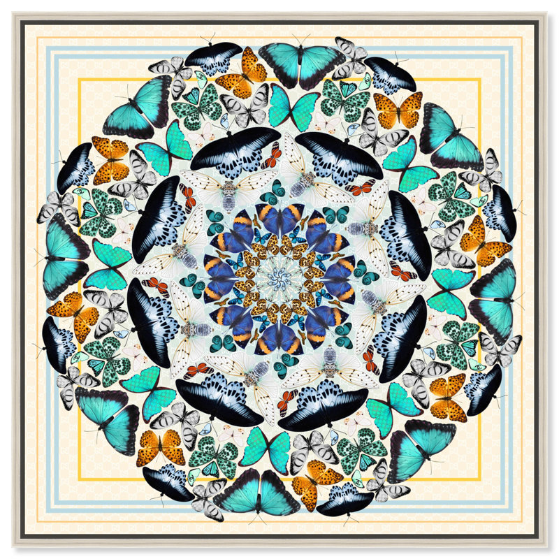 «Rotating Butterflies», art mural boho par Hokku Designs, Cadre argenté, H 25 po x l 25 po