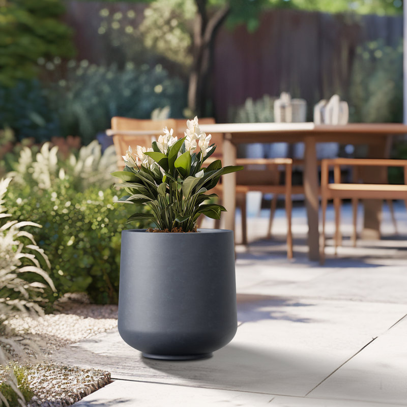 Grand pot à fleurs Brenno, H 17,32 po x l 16,54 po x P 16,54 po, Gris granite