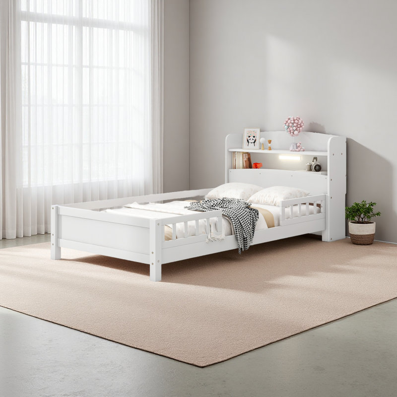 Lit plateforme en bois avec éclairage à DEL intégré, tête de lit avec rangement et garde-corps, Blanc