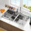 Évier de cuisine à double cuve en acier inoxydable encastrable L 32 po x l 18 po