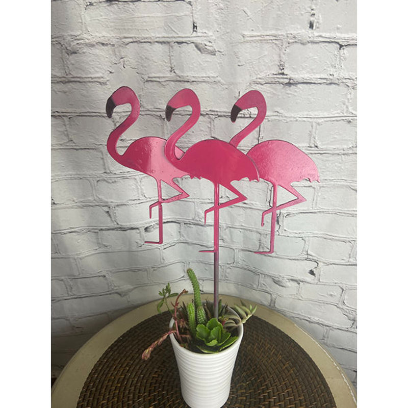 Triple piquet de jardin flamants roses