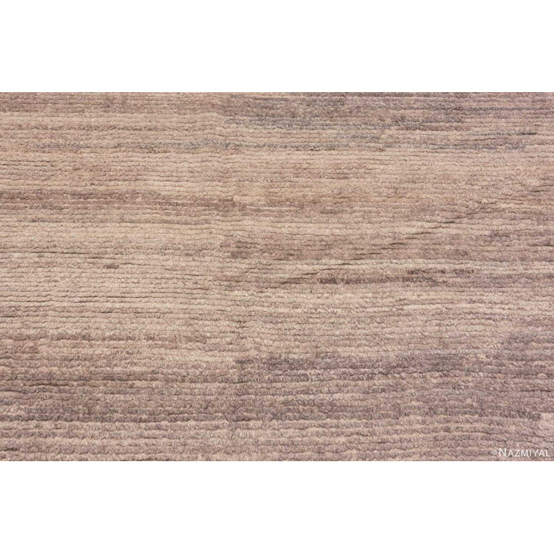 Tapis marocain moderne surdimensionné beige