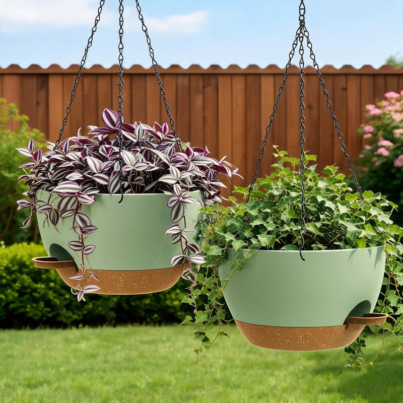 Ensemble de 2 jardinières suspendues en plastique de 30 cm (12 pouces), design bicolore avec bac à eau intégré, chaînes et crochets en fer pour balcon, terrasse et jardin. Plusieurs couleurs disponibles.