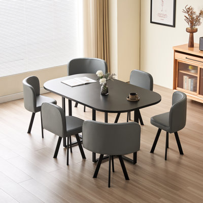 Leavittsburg 6 - Person Dining Set