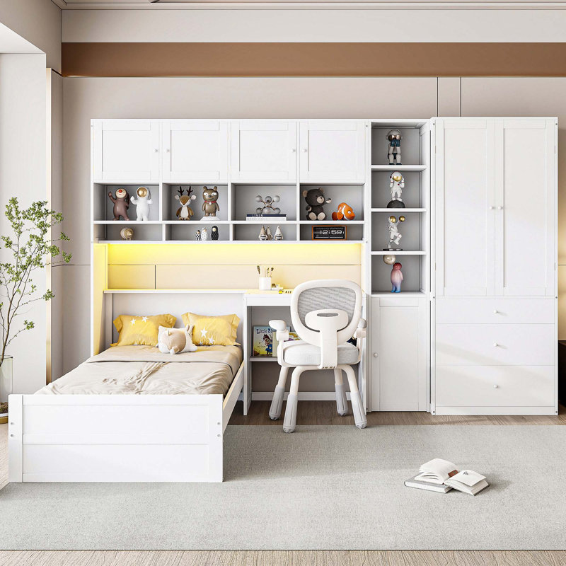 Lit plateforme simple en bois avec bureau intégré, garde-robe et solutions de rangement, parfait pour les espaces de vie modernes et efficaces