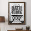 «Bath Time», art textuel sur toile-453051477-453051478