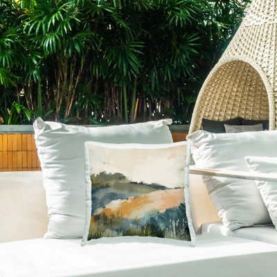 Coussin extérieur abstrait Abstract Nature Hills par Irena Orlov