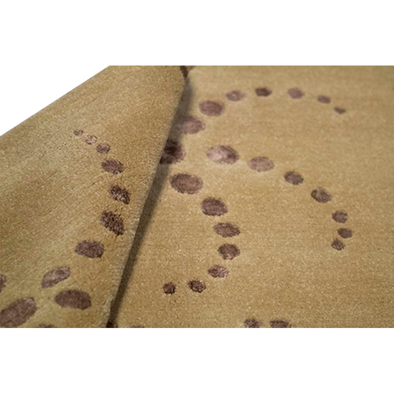 Wool Geometric Area Rug in Gold