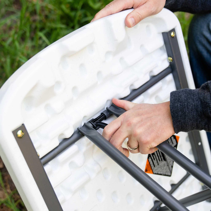 Lifetime 26-Inch Personal Table