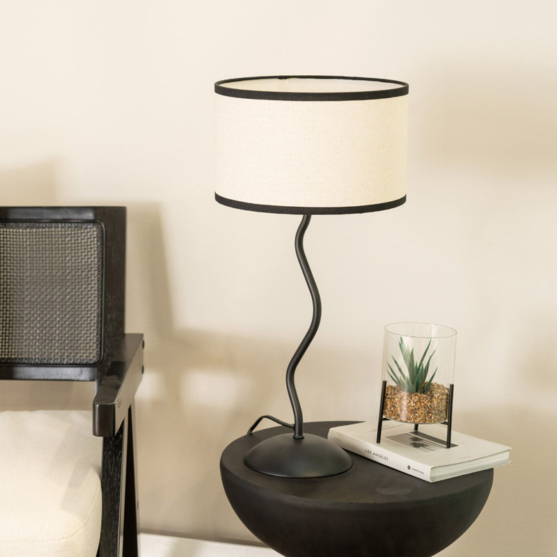 Cyerra Metal Table Lamp, No