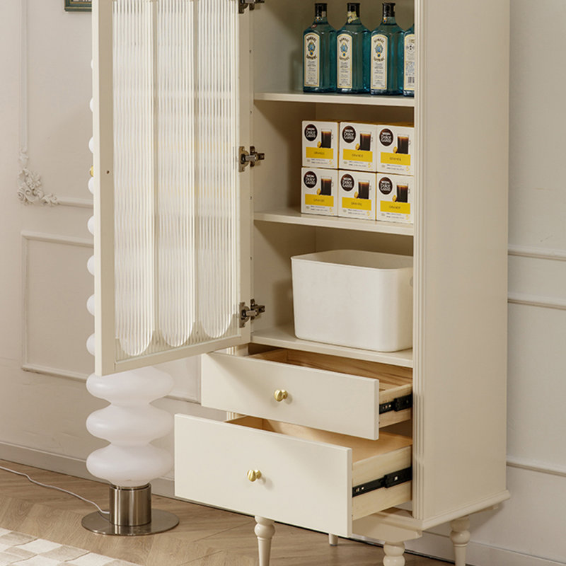 Armoire de rangement de style crème