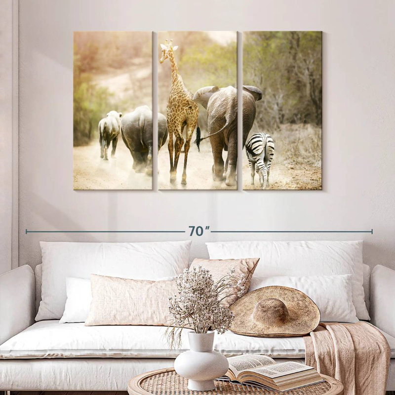 Safari Brampt Friends, 32" H x 50" W