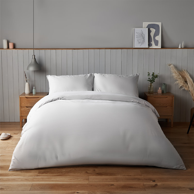 Silentnight Supersoft Duvet Set, White, Double - 2 Standard Pillowcases