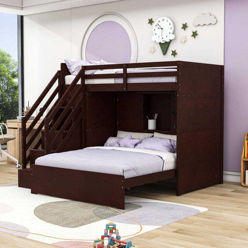 Lit superposé simple au dessus d'un lit double en bois avec ports USB, garde-robe et lumière, Espresso